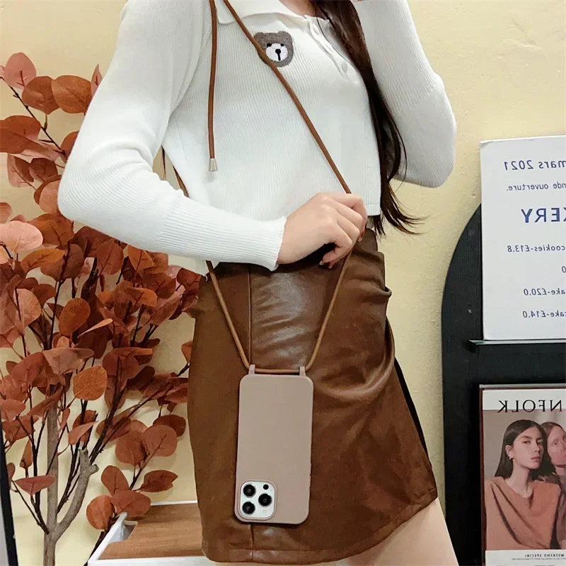 Coque iPhone à Lanière – Silicone Souple Candy Color avec Bandoulière Ajustable